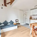 Guestready - Homelike Parisian Apt With Terrace